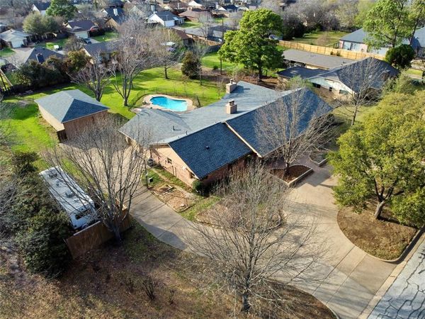 6208 Windsong Drive , Arlington, TX 76001