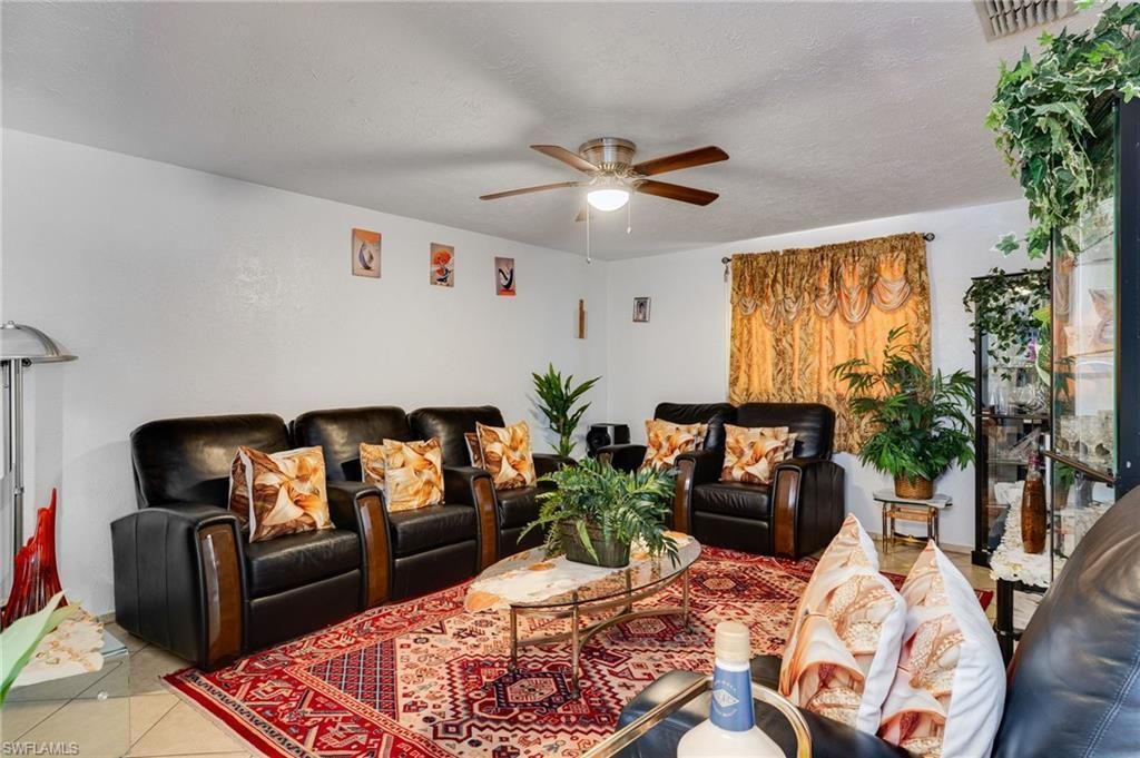 1652 Jamestown Ct , Fort Myers, FL 33907 Photo