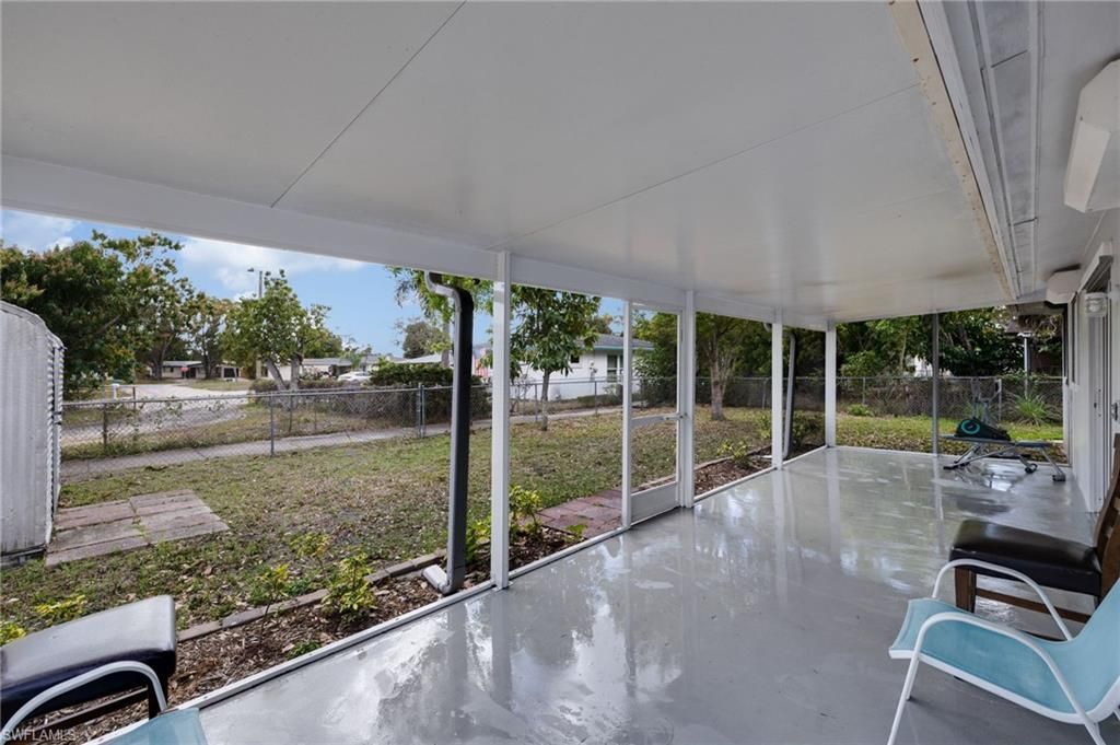 1652 Jamestown Ct, Fort Myers, FL 33907 Photo