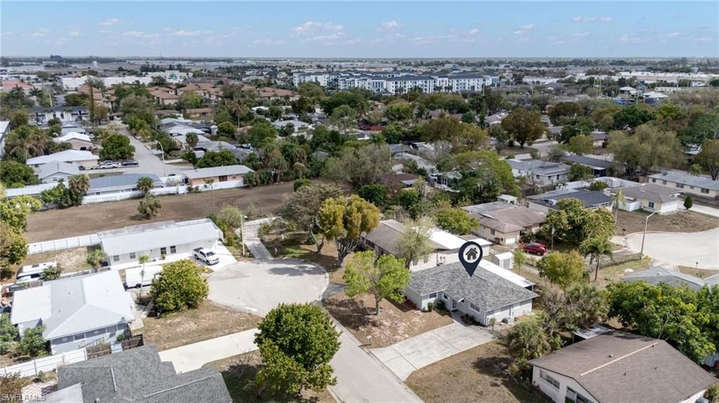 1652 Jamestown Ct , Fort Myers, FL 33907 Photo