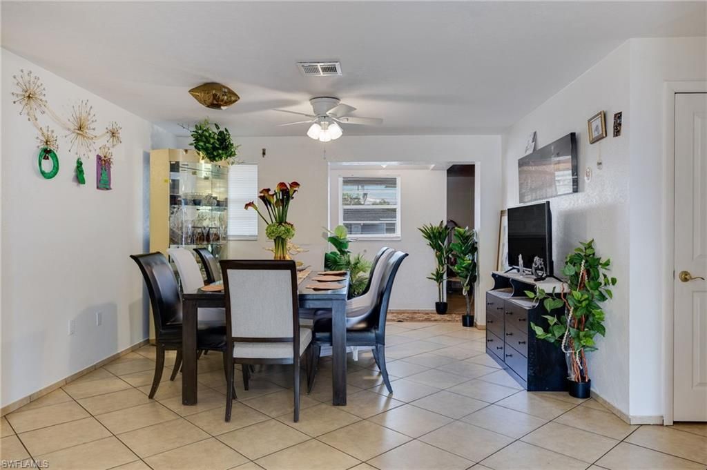 1652 Jamestown Ct , Fort Myers, FL 33907 Photo