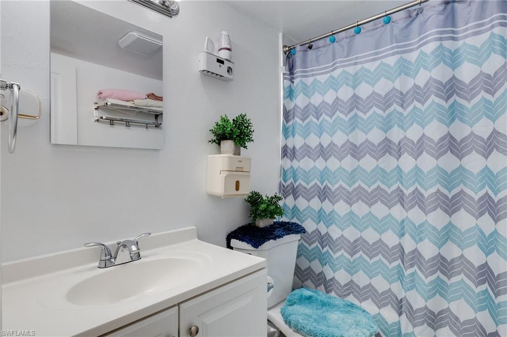 1652 Jamestown Ct , Fort Myers, FL 33907 Photo