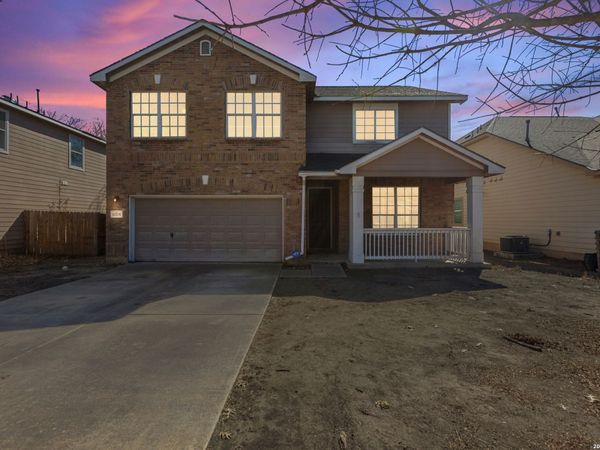 10728 Gemsbuck Ldg, San Antonio, TX 78245