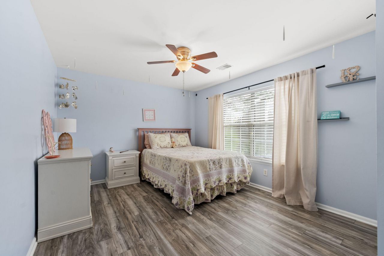 621 Antebellum Lane Photo 27