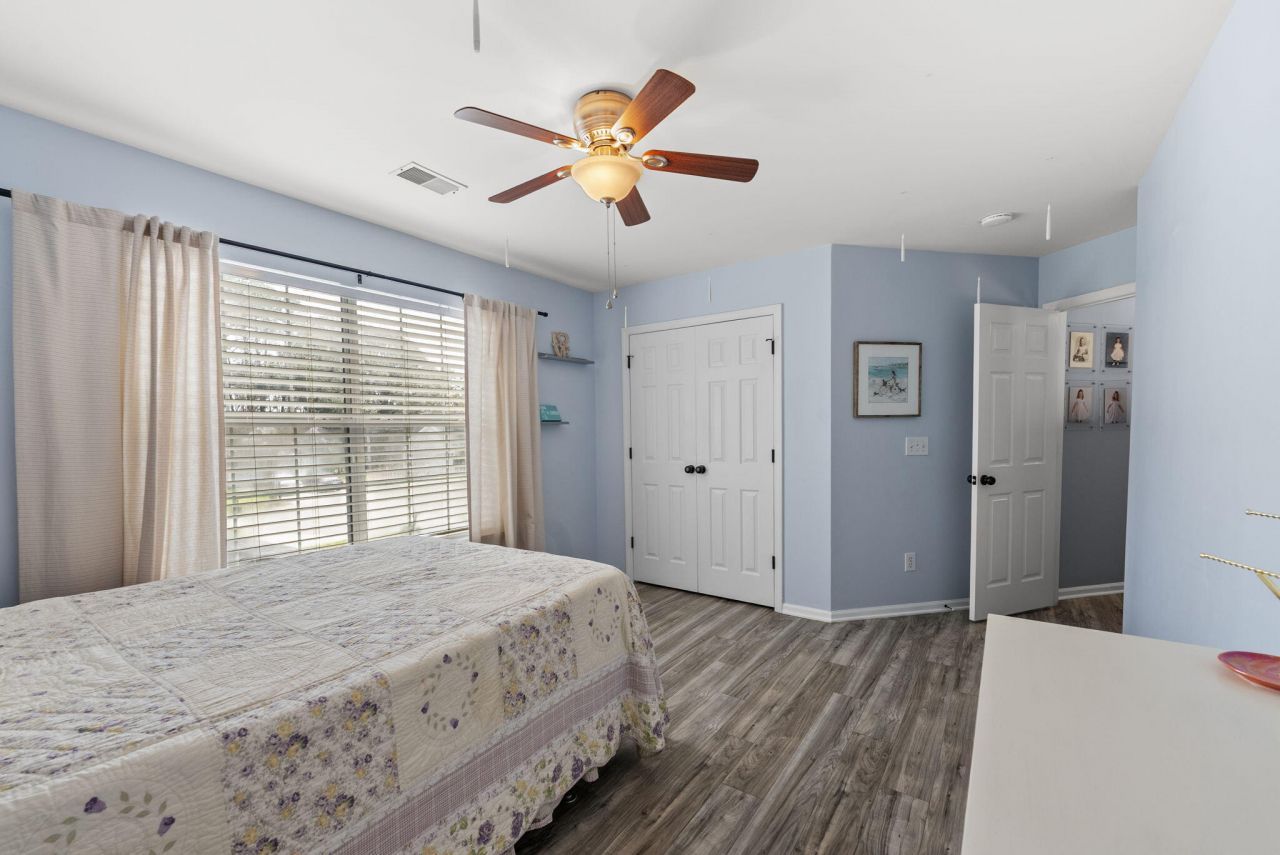 621 Antebellum Lane Photo 29