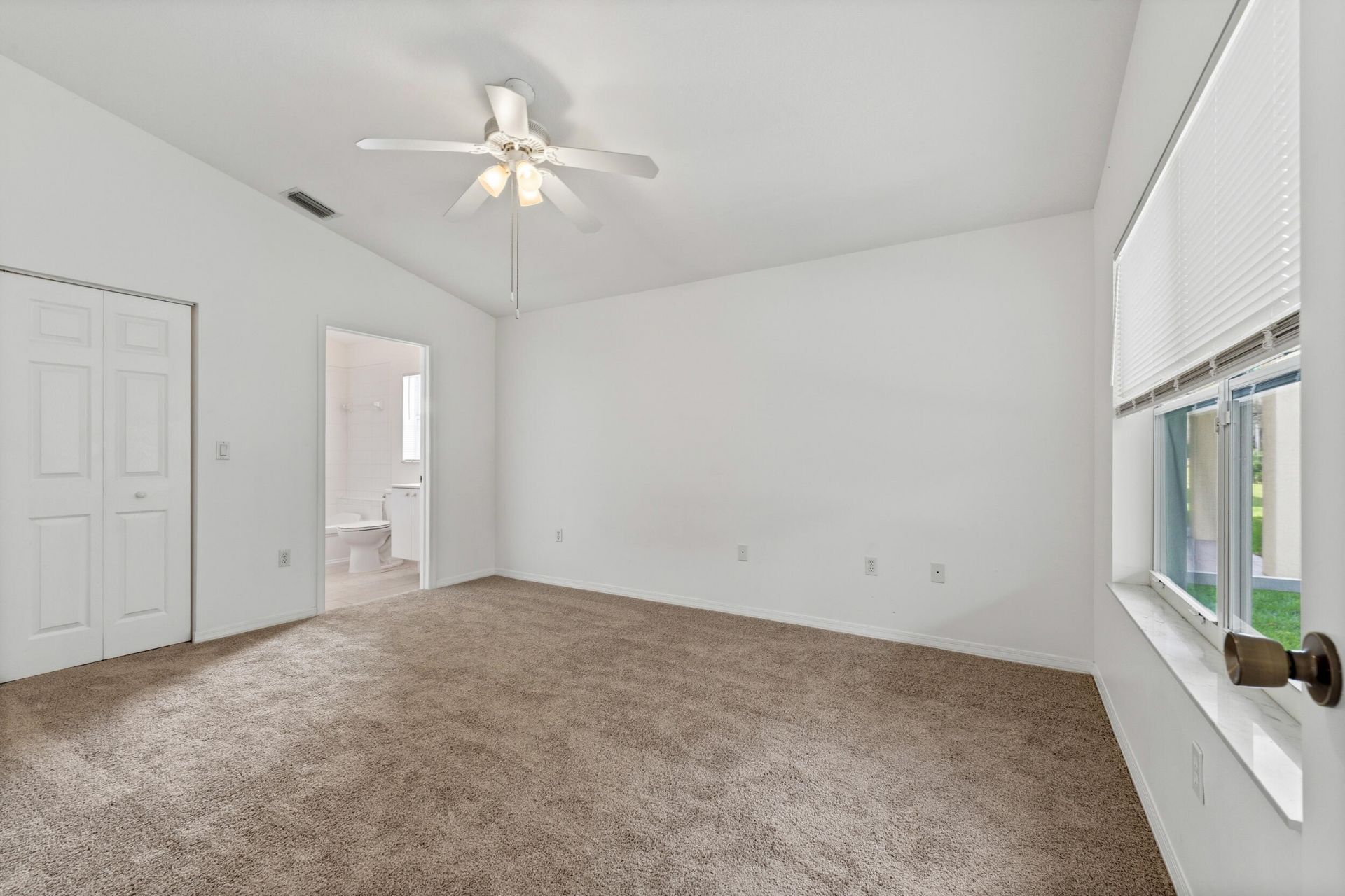 220 SW Lake Forest Way, Port Saint Lucie, FL 34986 Photo