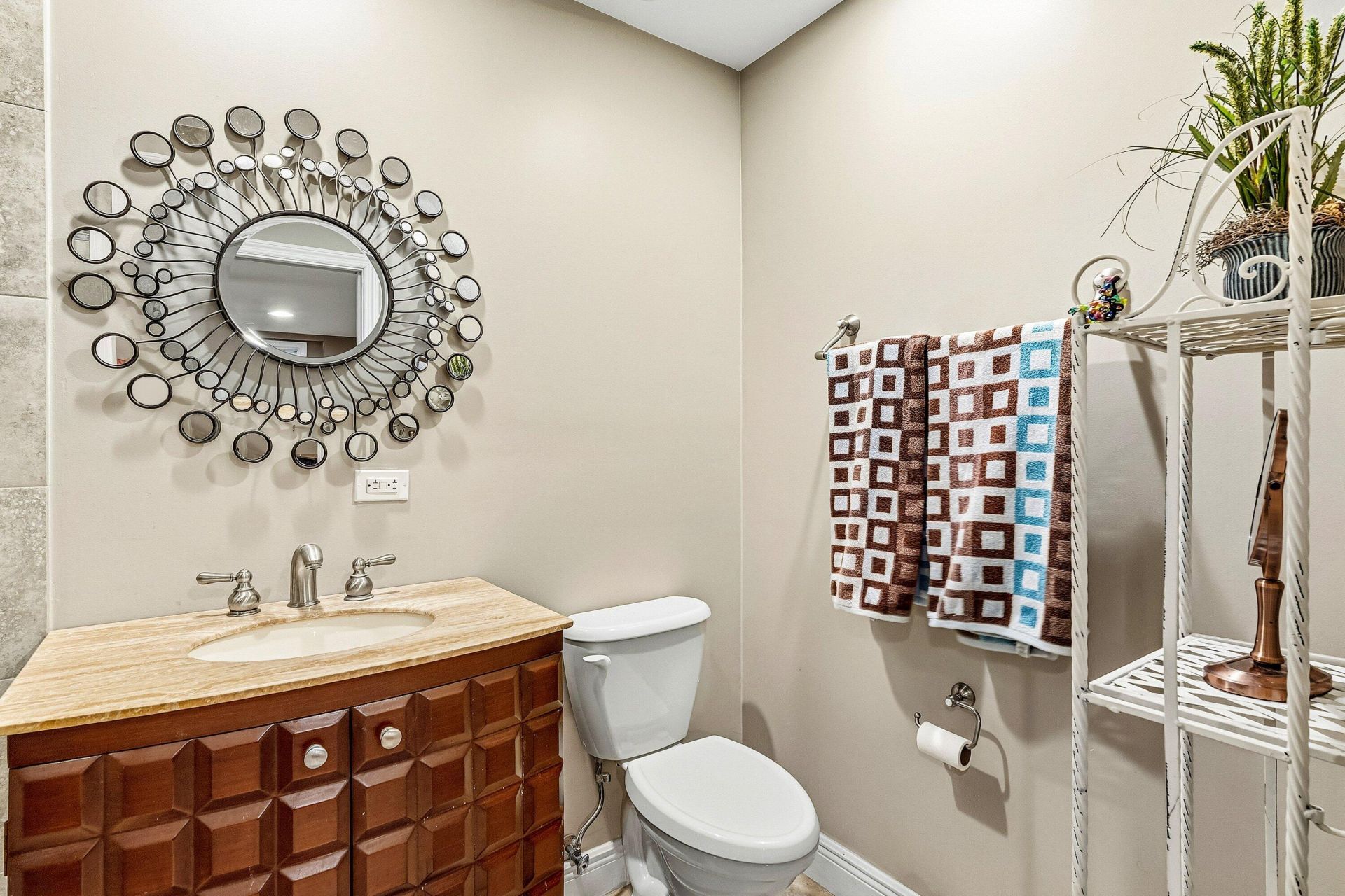 24 Cambridge Drive, Boynton Beach, FL 33436 Photo