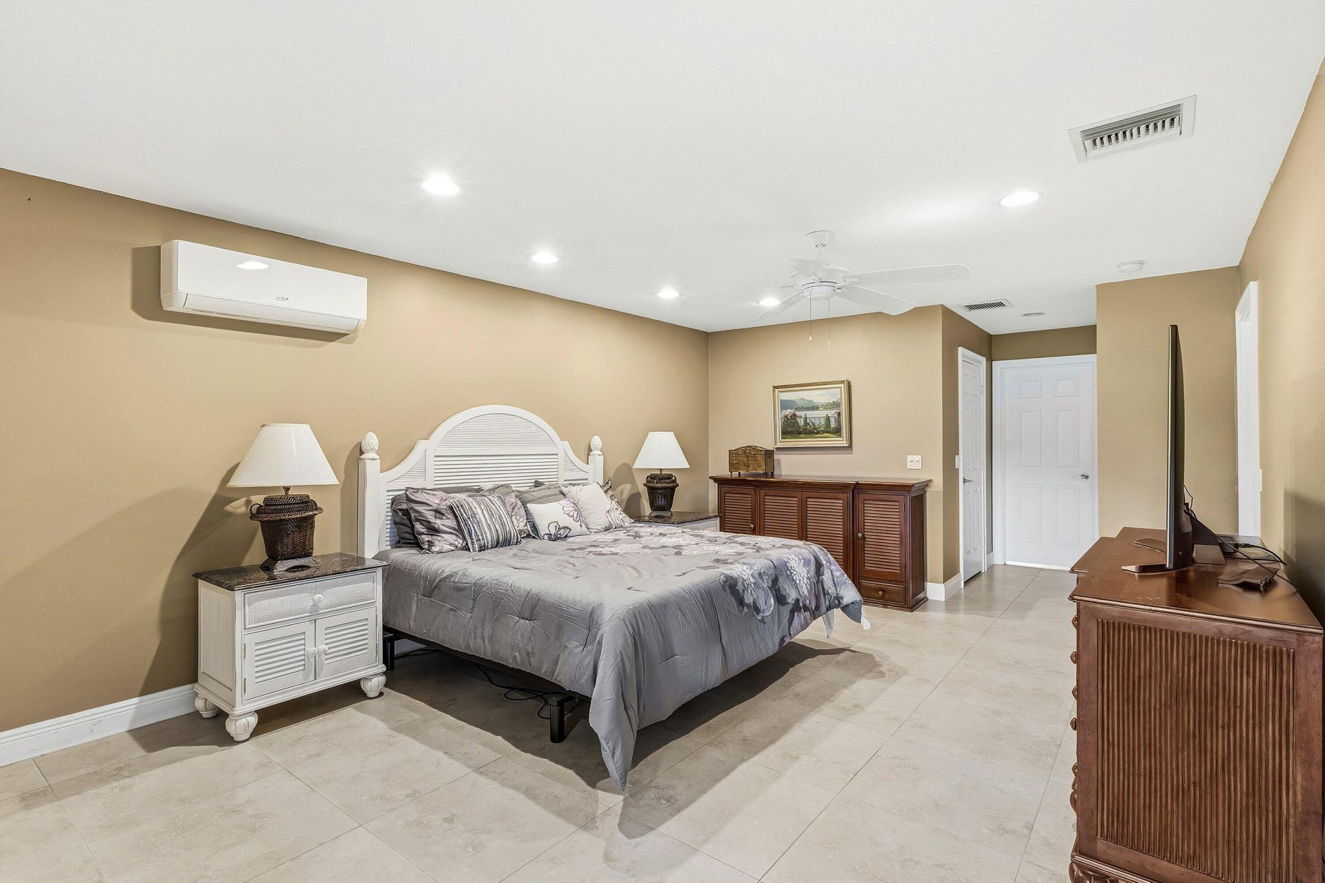 24 Cambridge Drive, Boynton Beach, FL 33436 Photo