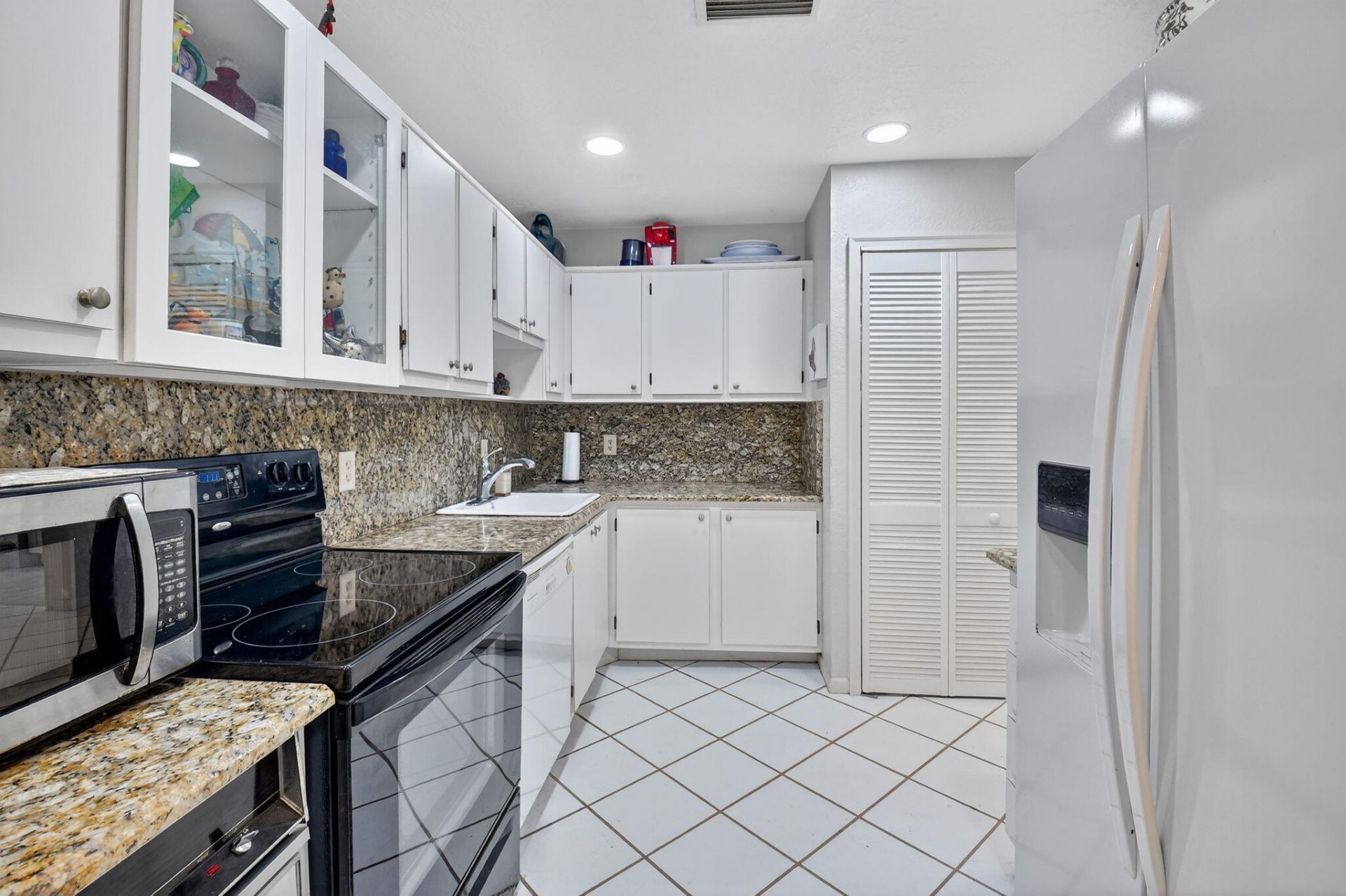 7 Southport Lane, Unit B, Boynton Beach, FL 33436 Photo
