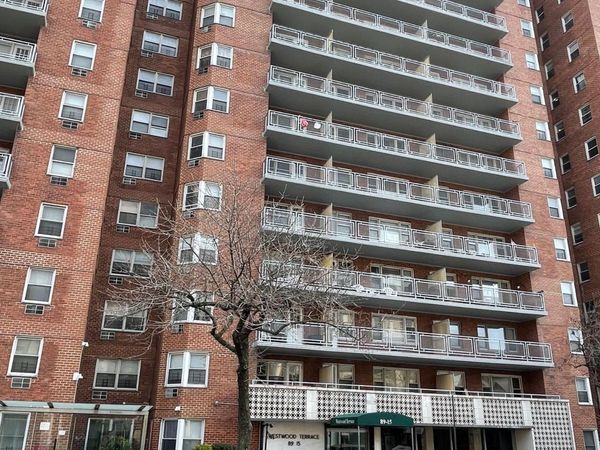 89-15 Parsons Boulevard , Unit 3L, Jamaica, NY 11432