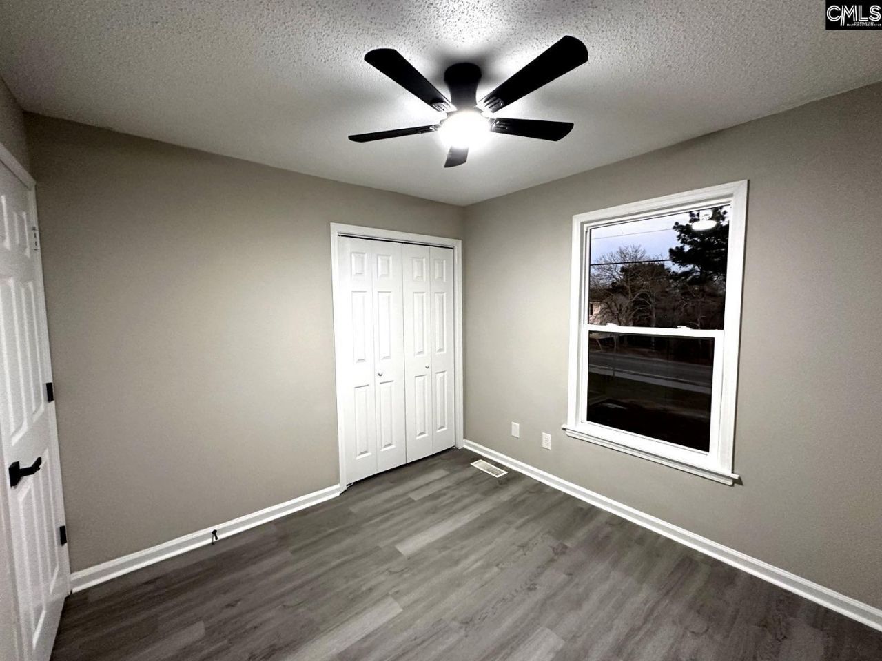 1909 Faraway Drive Photo 11