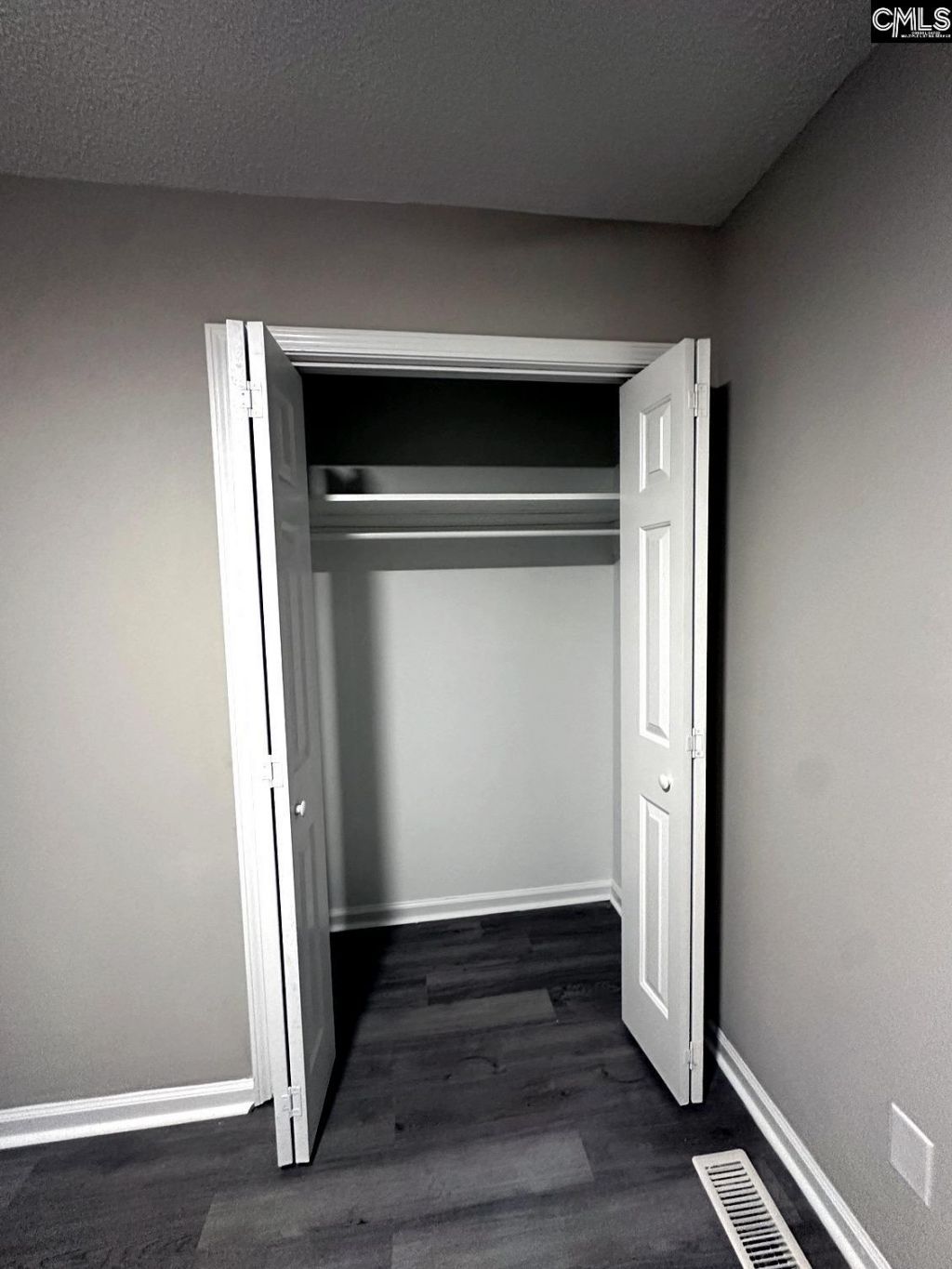 1909 Faraway Drive Photo 13