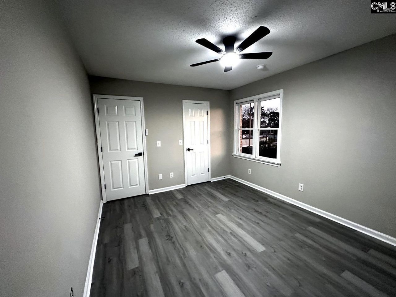 1909 Faraway Drive Photo 17