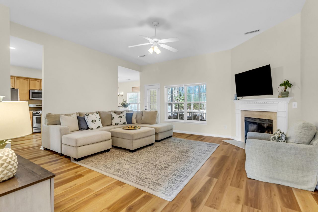 2786 August Road Photo 4