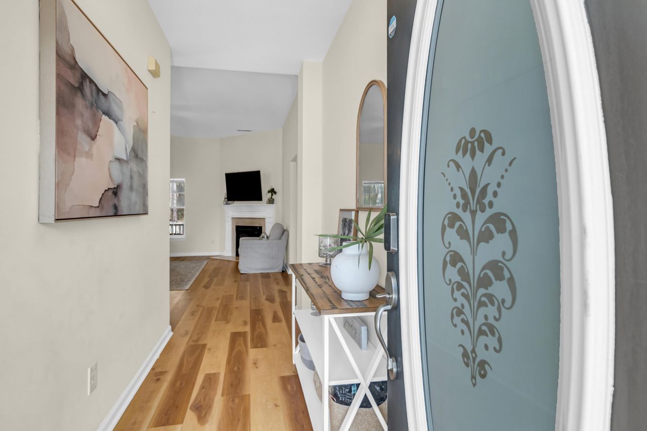 2786 August Road Photo 5