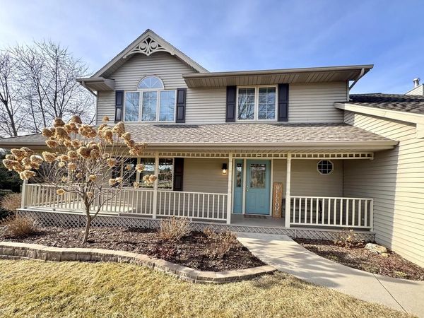 32612 Trail LANE, Burlington, WI 53105