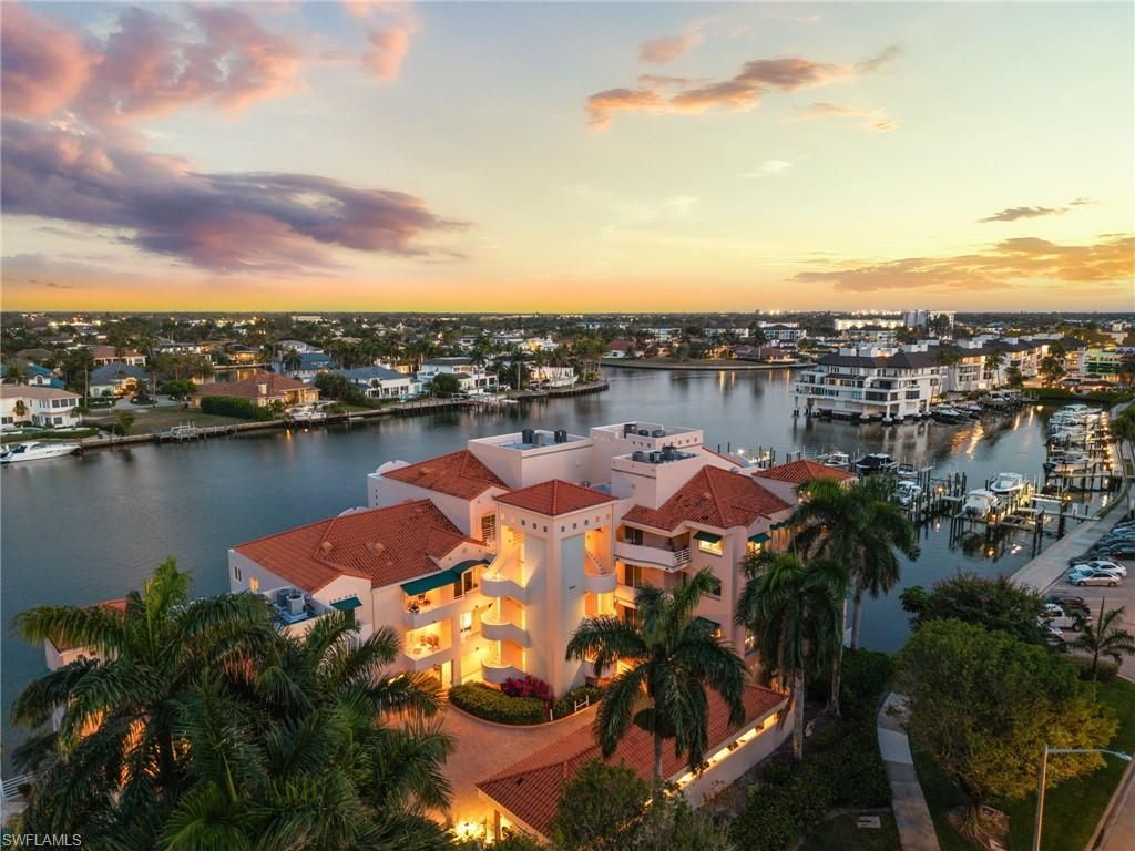 4500 Gulf Shore Blvd N, Unit 141, Naples, FL 34103 Photo