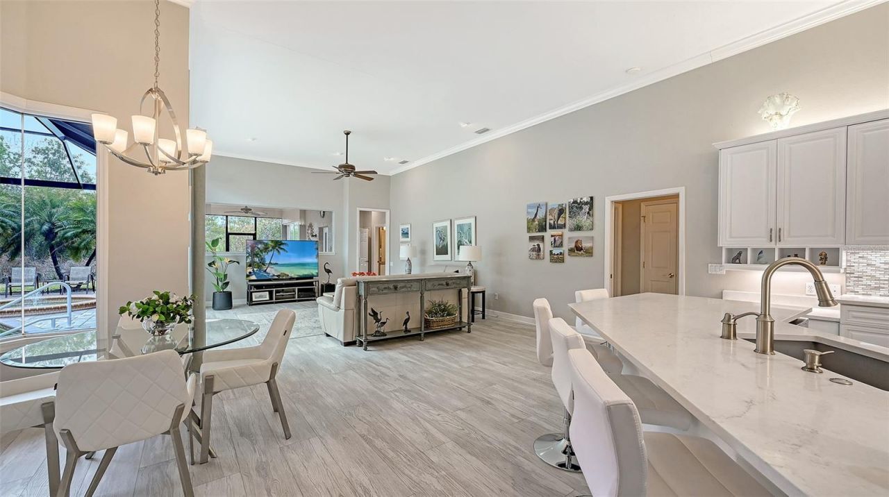 7310 Chatsworth Court, University Park, FL 34201 Photo