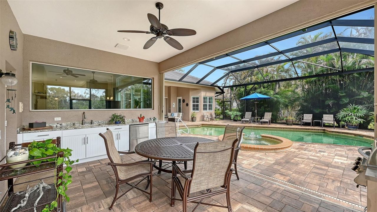 7310 Chatsworth Court, University Park, FL 34201 Photo