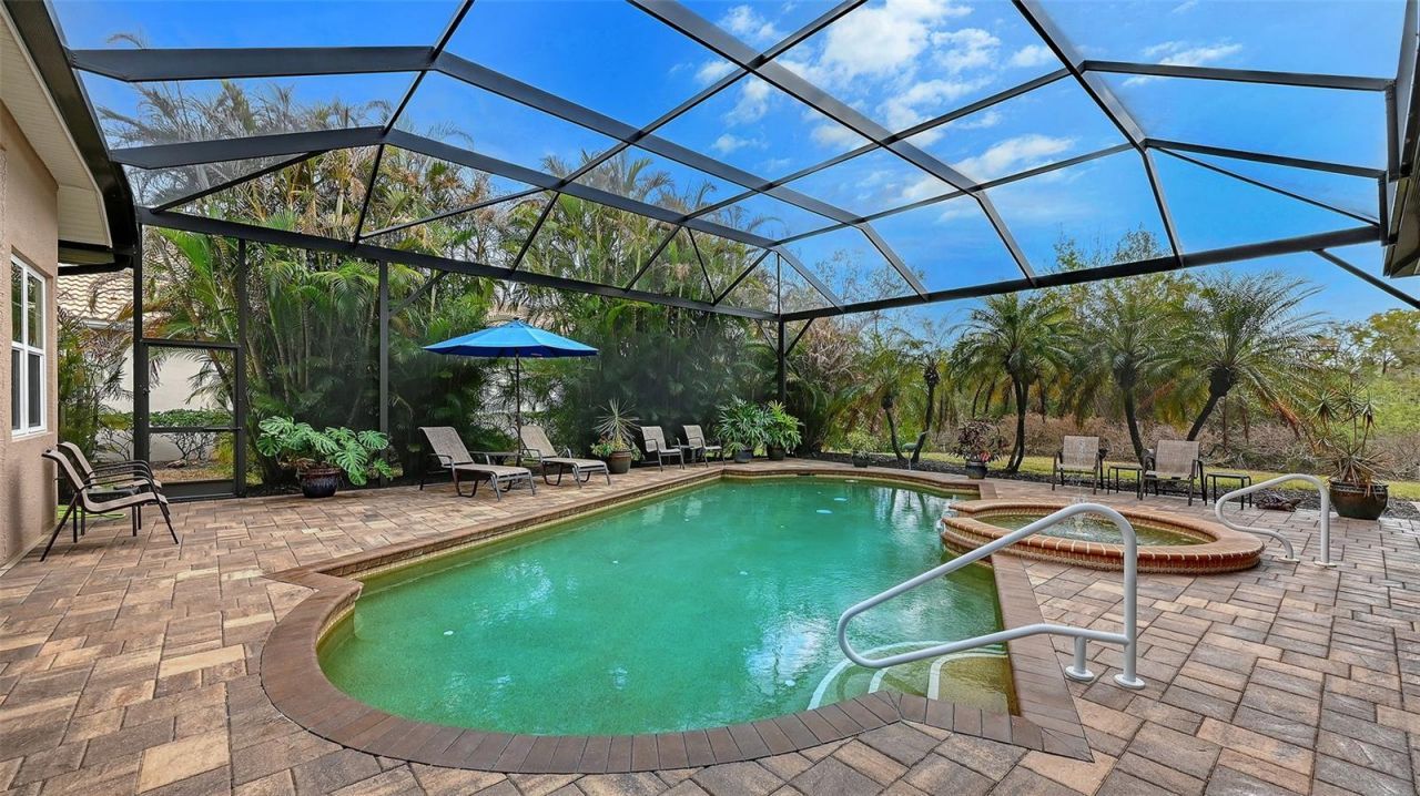 7310 Chatsworth Court, University Park, FL 34201 Photo