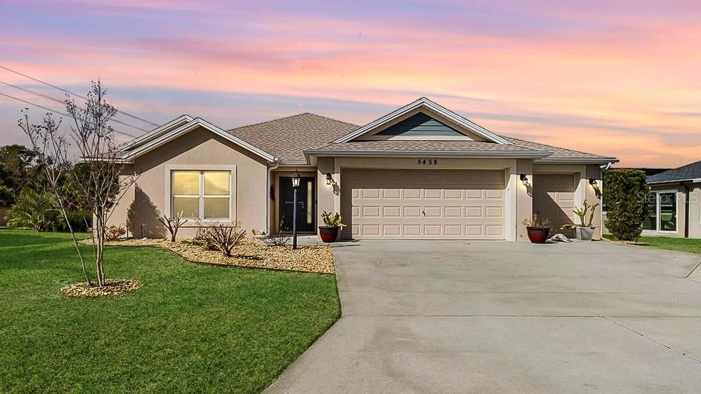 5458 Bacon Terrace , The Villages, FL 32163 Main Photo