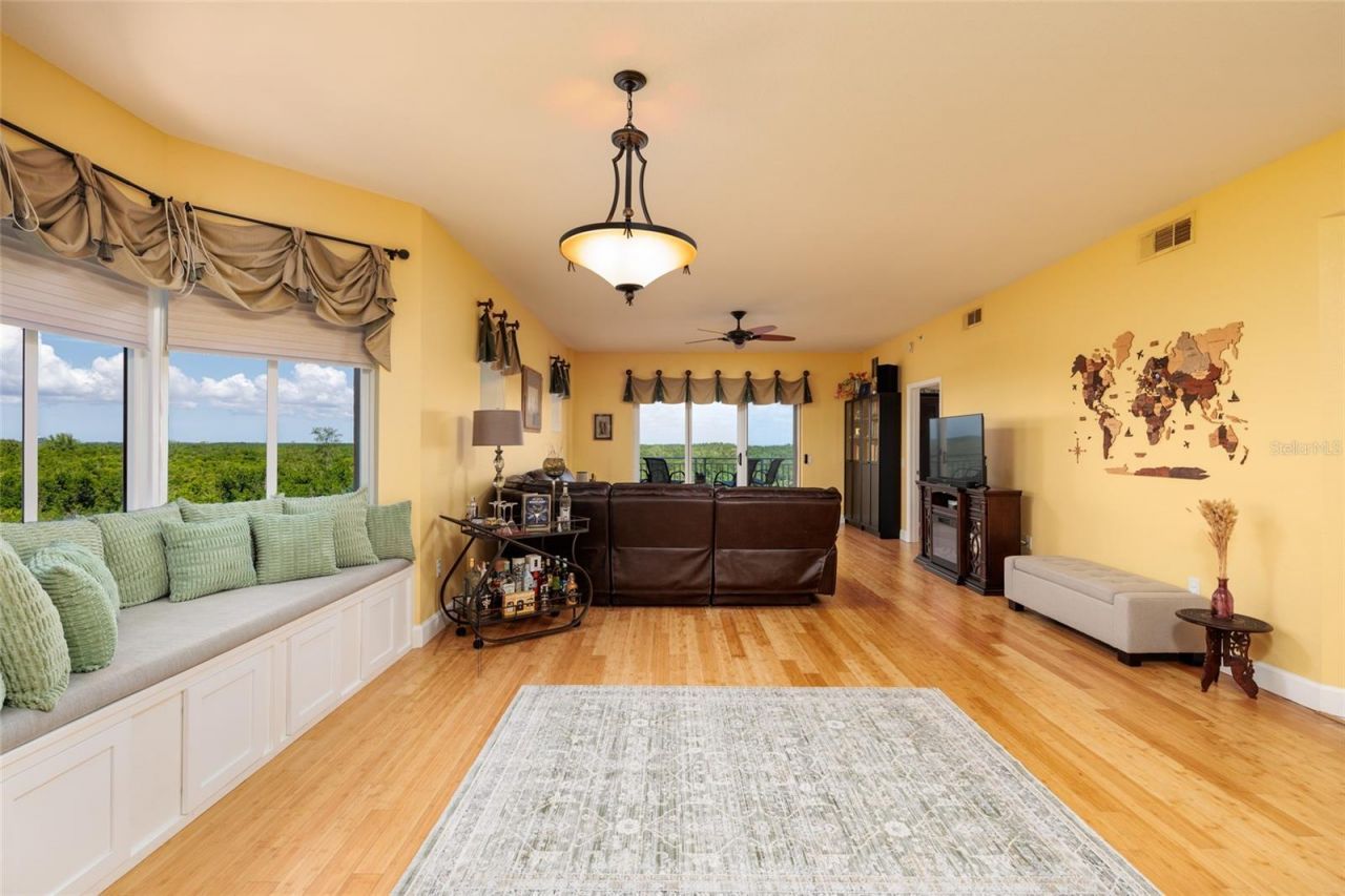 12033 Gandy Boulevard N, Unit 151, Saint Petersburg, FL 33702 Photo