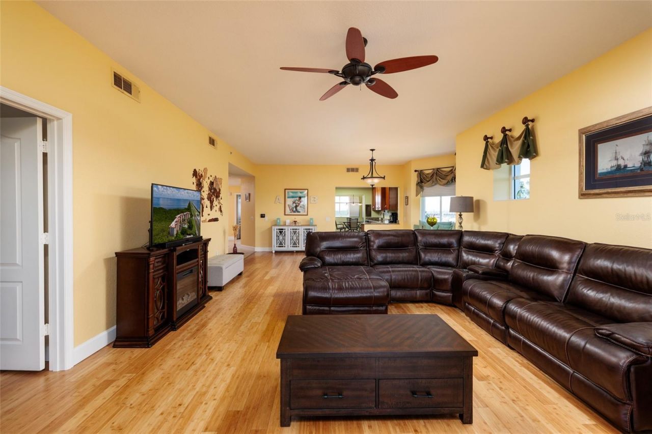 12033 Gandy Boulevard N, Unit 151, Saint Petersburg, FL 33702 Photo