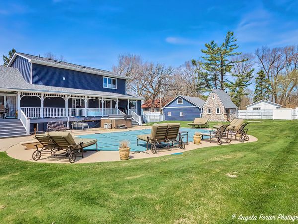 41653 N Lotus Avenue , Antioch, IL 60002