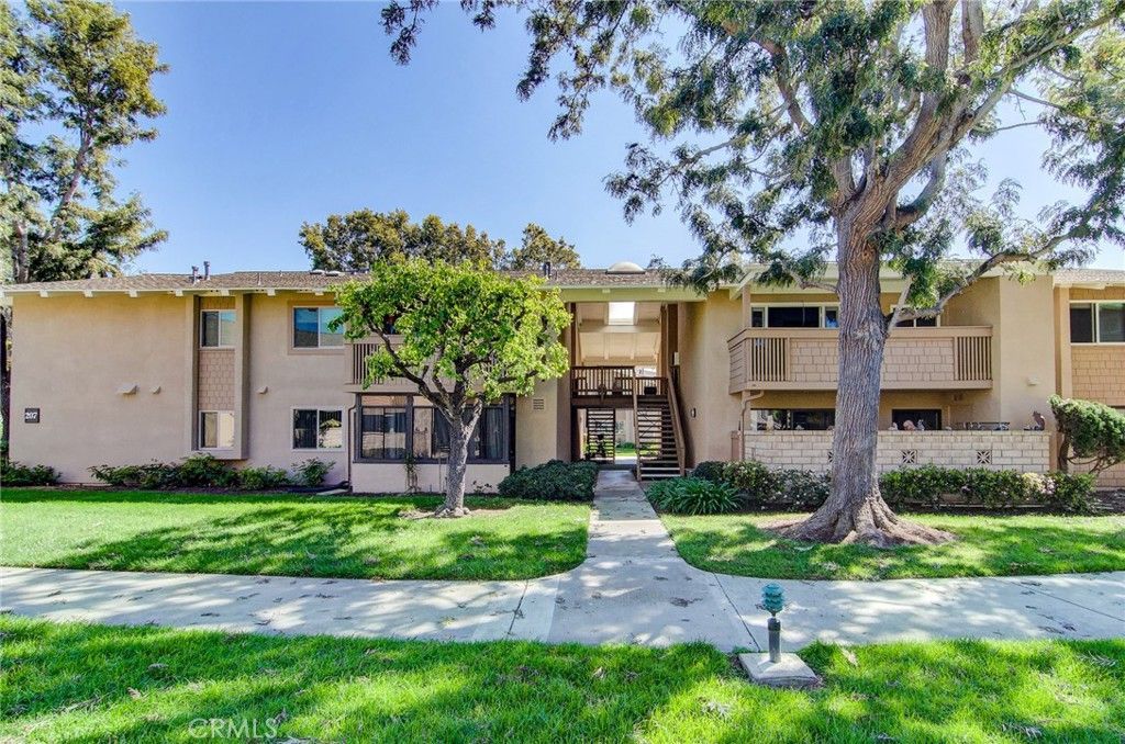 8788 Coral Springs Court, Unit 207F, Huntington Beach, CA 92646 Main Photo