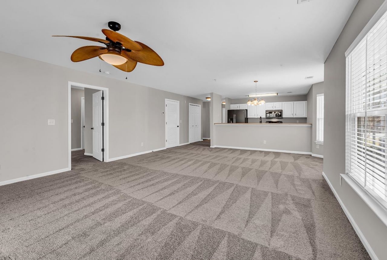 4842 Meadowsweet Dr. Photo 20