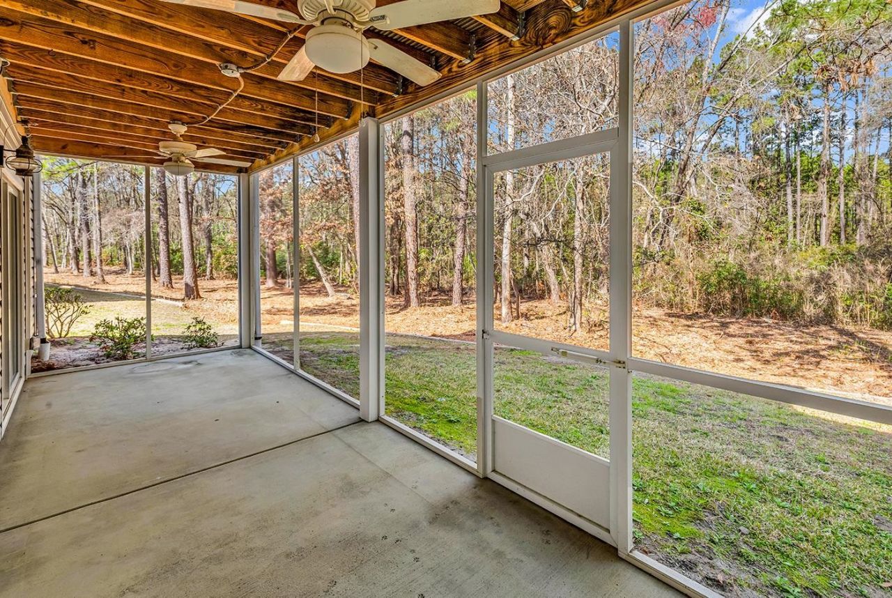 4842 Meadowsweet Dr. Photo 30