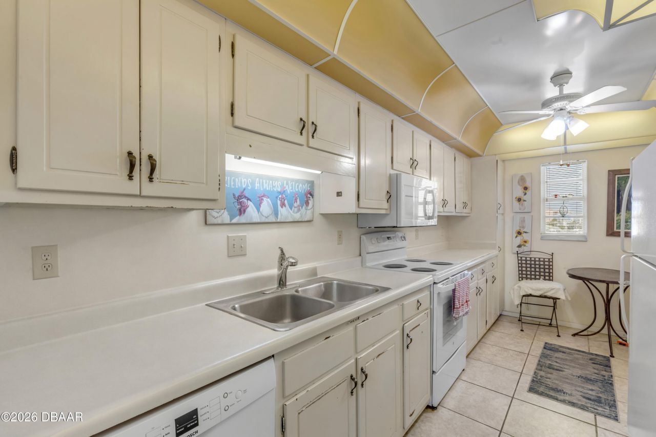 101 N Riverside Drive, Unit 408, New Smyrna Beach, FL 32168 Photo