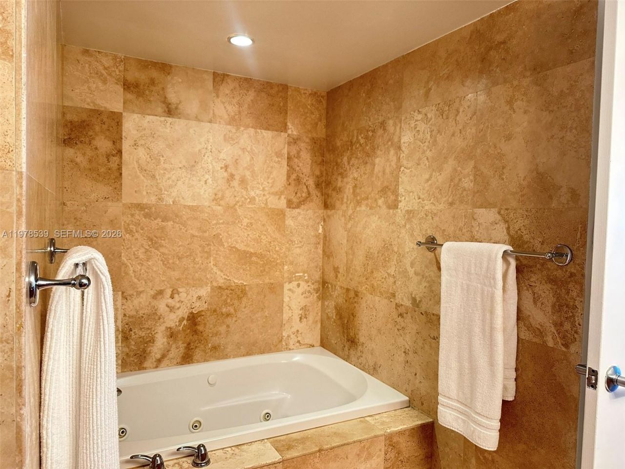 251 Crandon Blvd, Unit 606, Key Biscayne, FL 33149 Photo