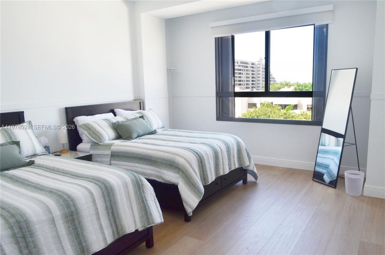 251 Crandon Blvd, Unit 606, Key Biscayne, FL 33149 Photo