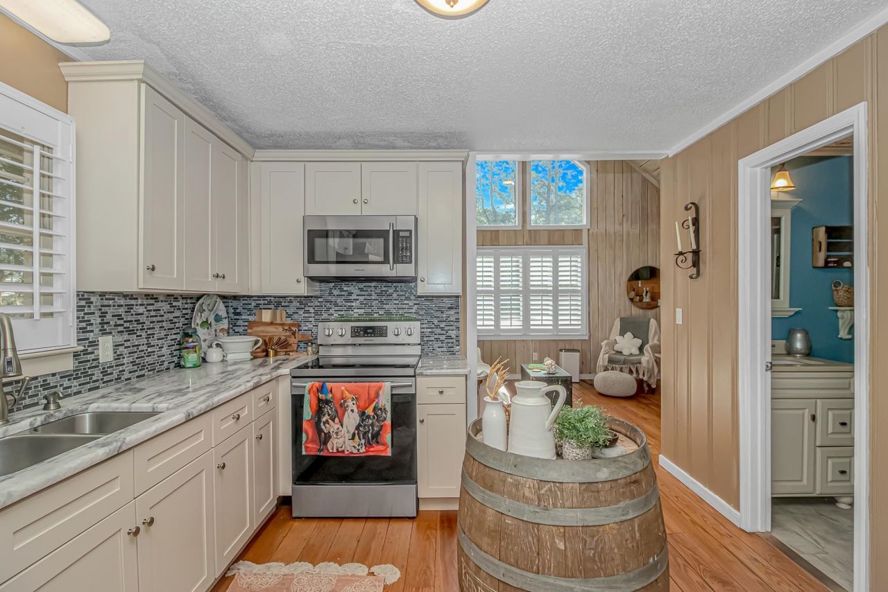 11619 Ocean Hwy. Photo 10