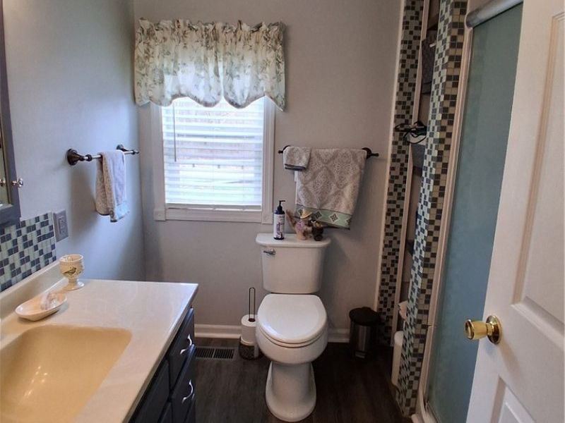 51327 Glencoe Stewartsville Road, Jacobsburg, OH 43933 Photo 13