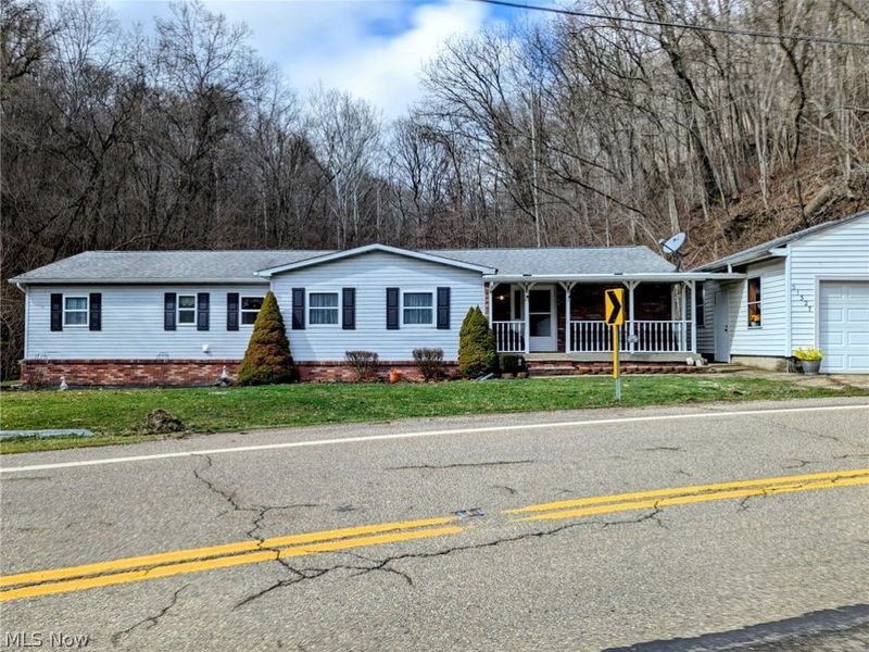 51327 Glencoe Stewartsville Road, Jacobsburg, OH 43933 Photo 3