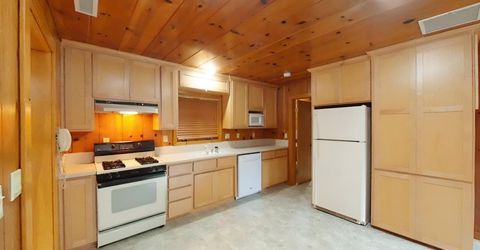 3750 Lake Almanor Dr, Westwood, CA 96137 Photo
