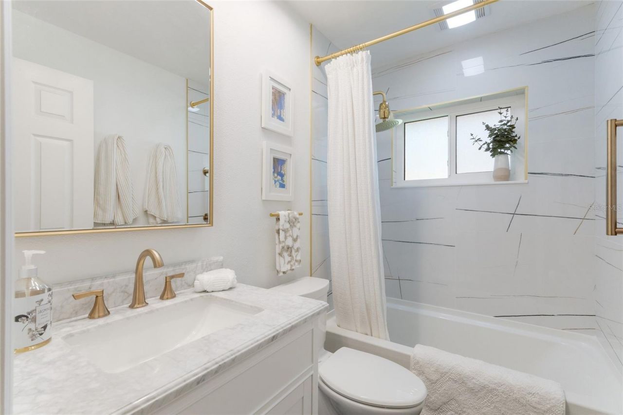 5107 86th Street Court W, Bradenton, FL 34210 Photo