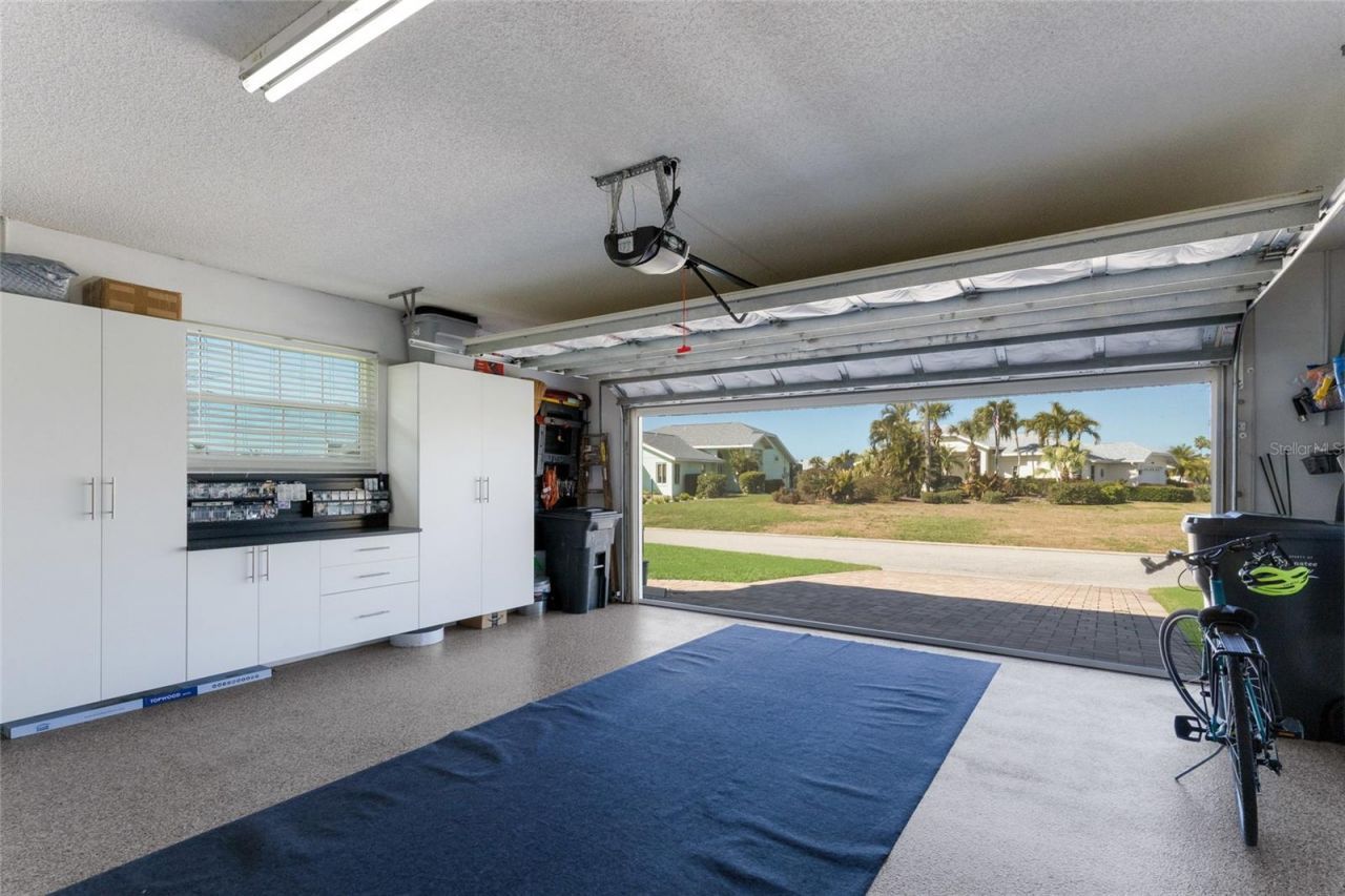 5107 86th Street Court W, Bradenton, FL 34210 Photo