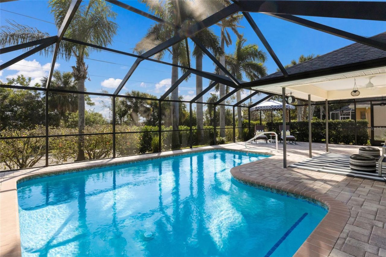 5107 86th Street Court W, Bradenton, FL 34210 Photo