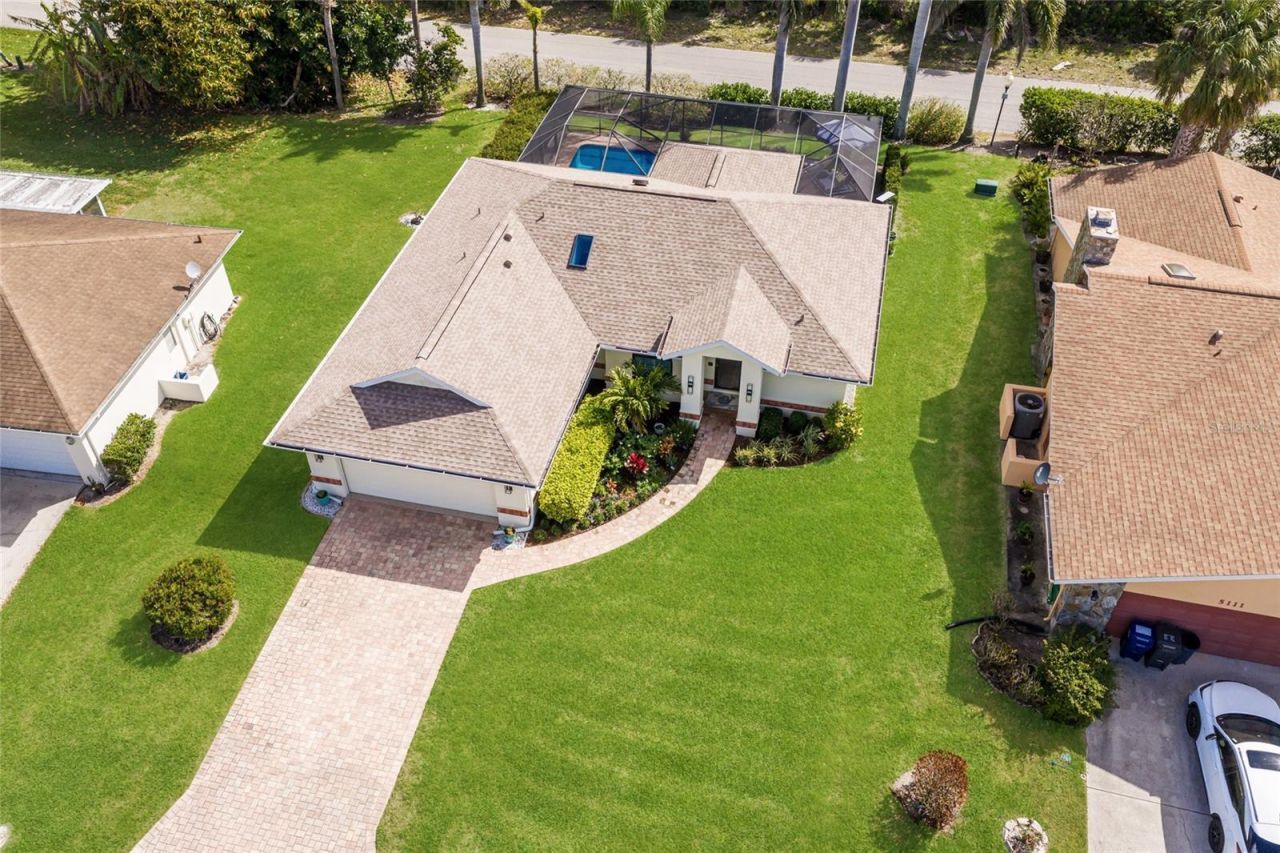 5107 86th Street Court W, Bradenton, FL 34210 Photo