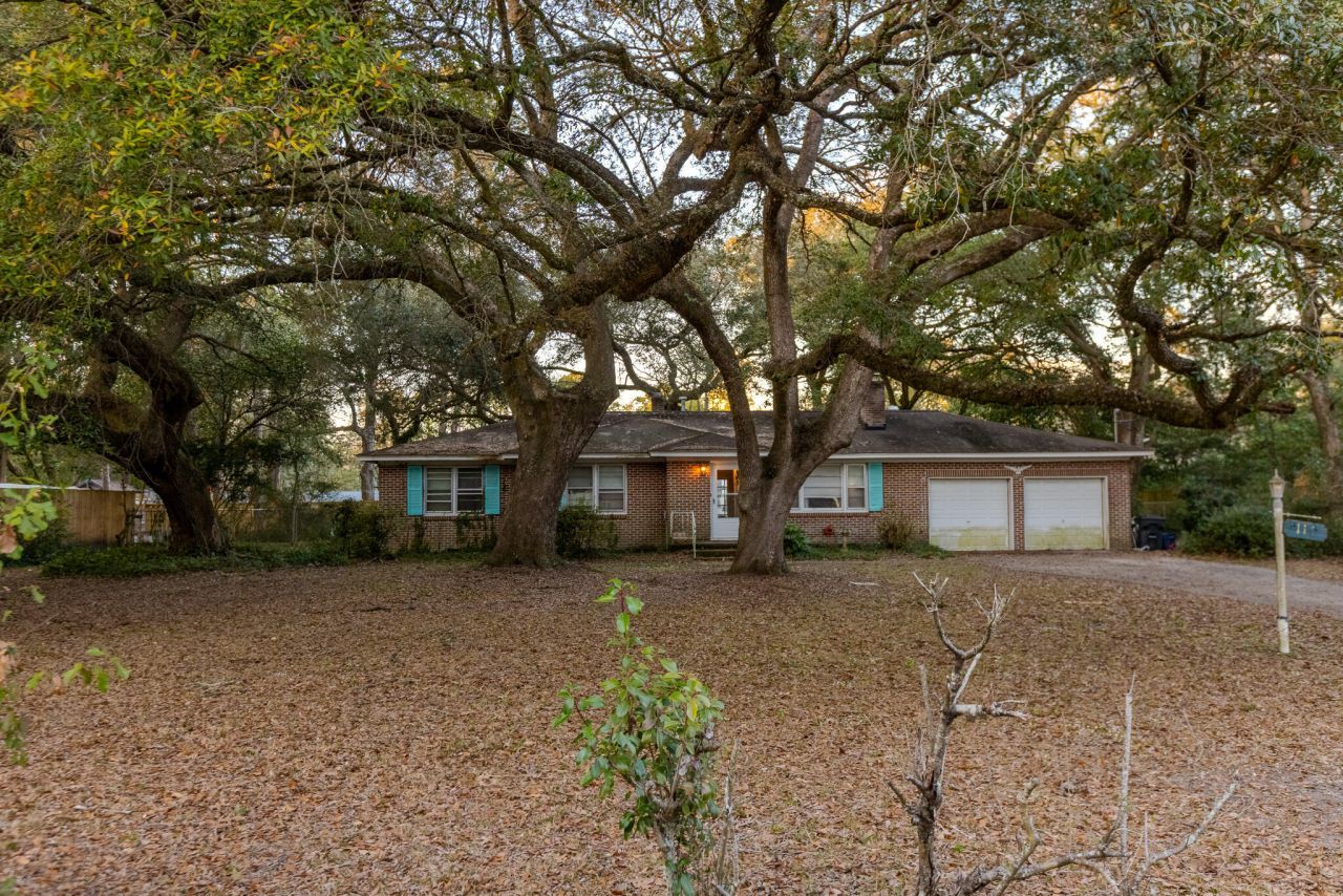 117 Newington Road Photo 1