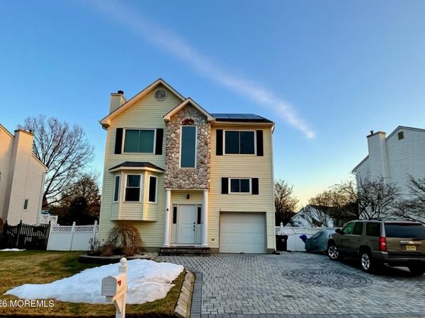 6 Emily Drive, Old Bridge, NJ 08857