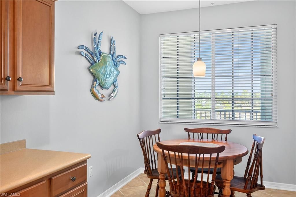 20011 Sanibel View Cir, Unit 206, Fort Myers, FL 33908 Photo