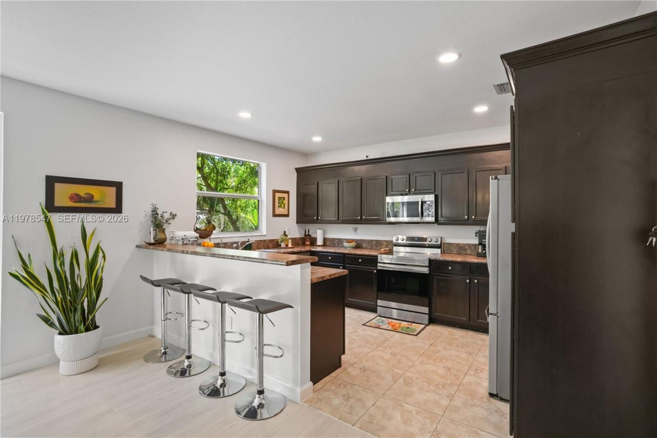 9127 SW 171st Ct , Miami, FL 33196 Photo