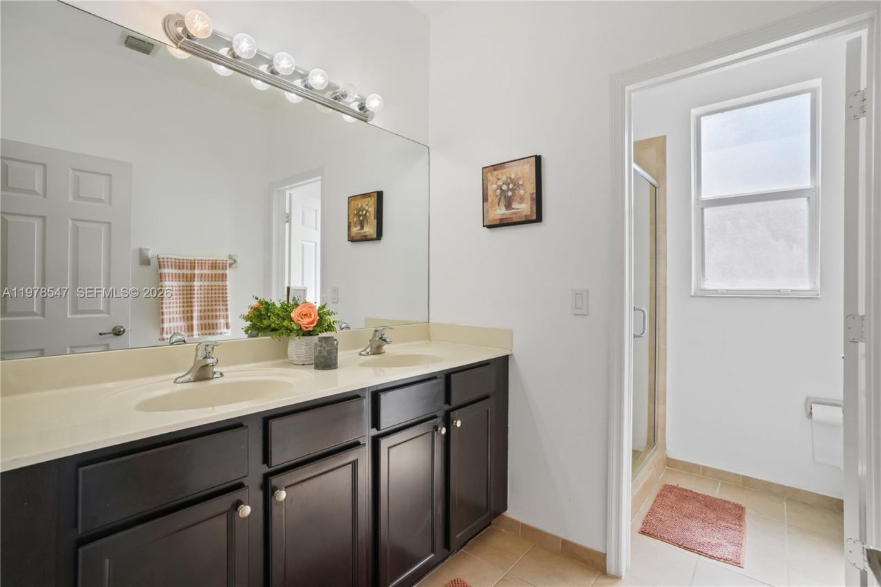 9127 SW 171st Ct , Miami, FL 33196 Photo