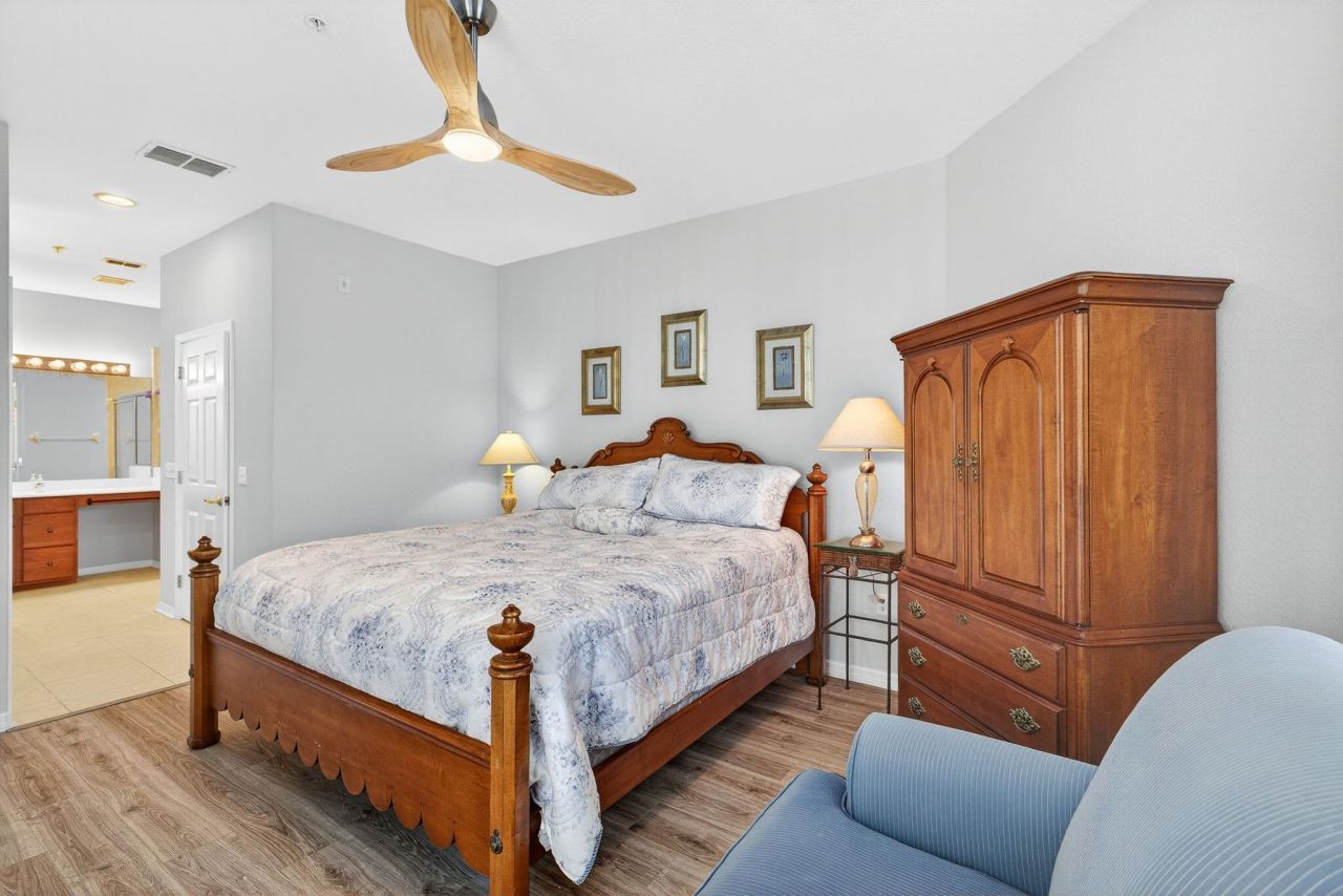 20011 Sanibel View Cir, Unit 206, Fort Myers, FL 33908 Photo