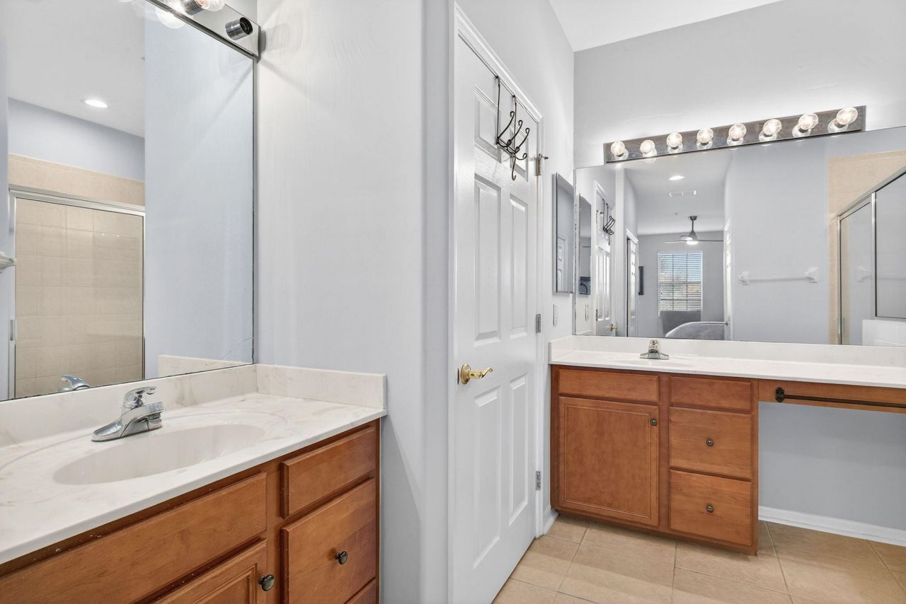 20011 Sanibel View Cir, Unit 206, Fort Myers, FL 33908 Photo