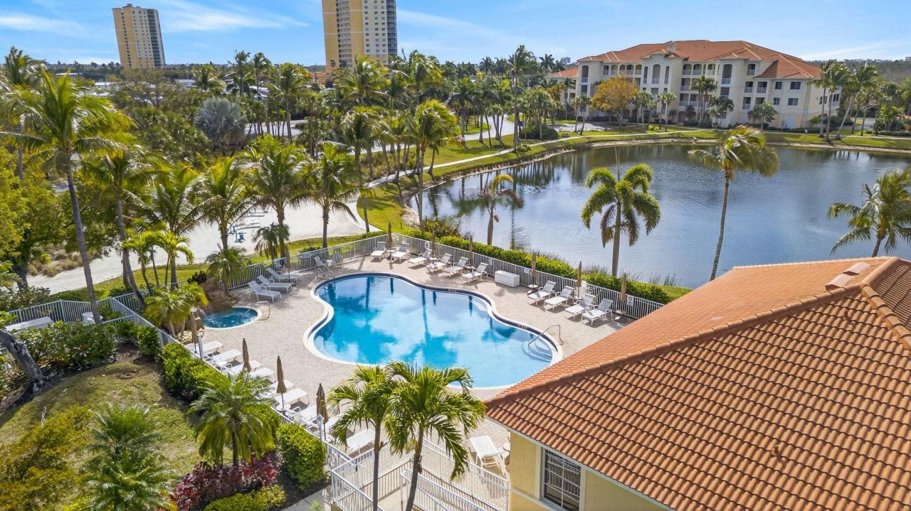 20011 Sanibel View Cir, Unit 206, Fort Myers, FL 33908 Photo